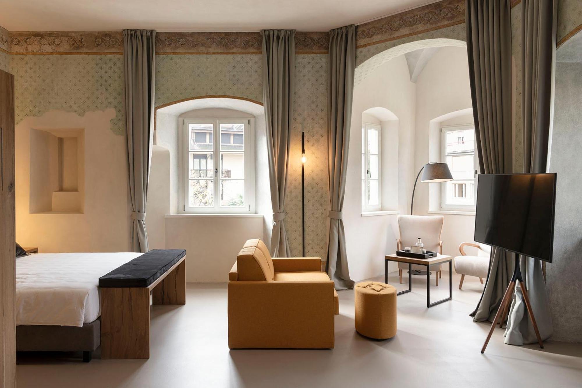 Castel Hoertenberg 5* Bolzano